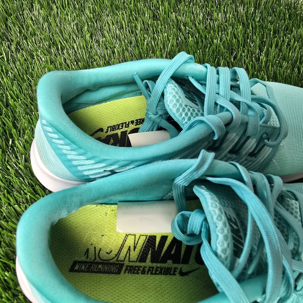 Nike Womens Free RN Size 6.5 Running Trainers 831511-300 Aqua Run Natural - Picture 7 of 14